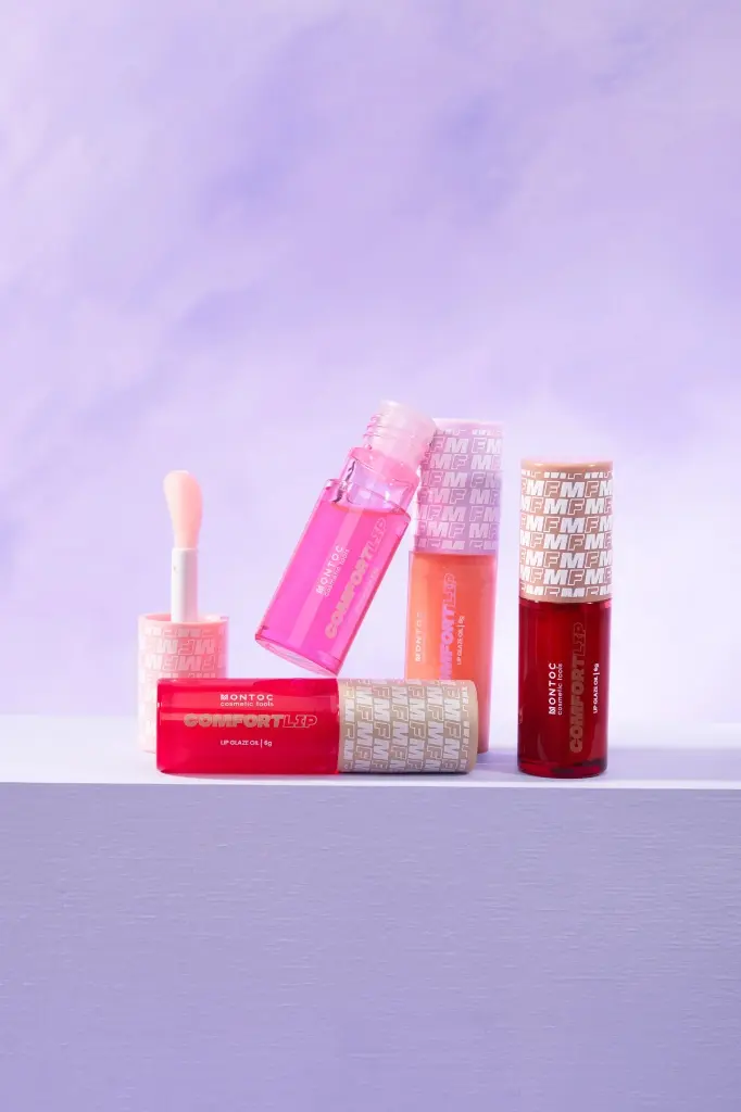 imgi_26_Lip_Oil0681-Edit.webp