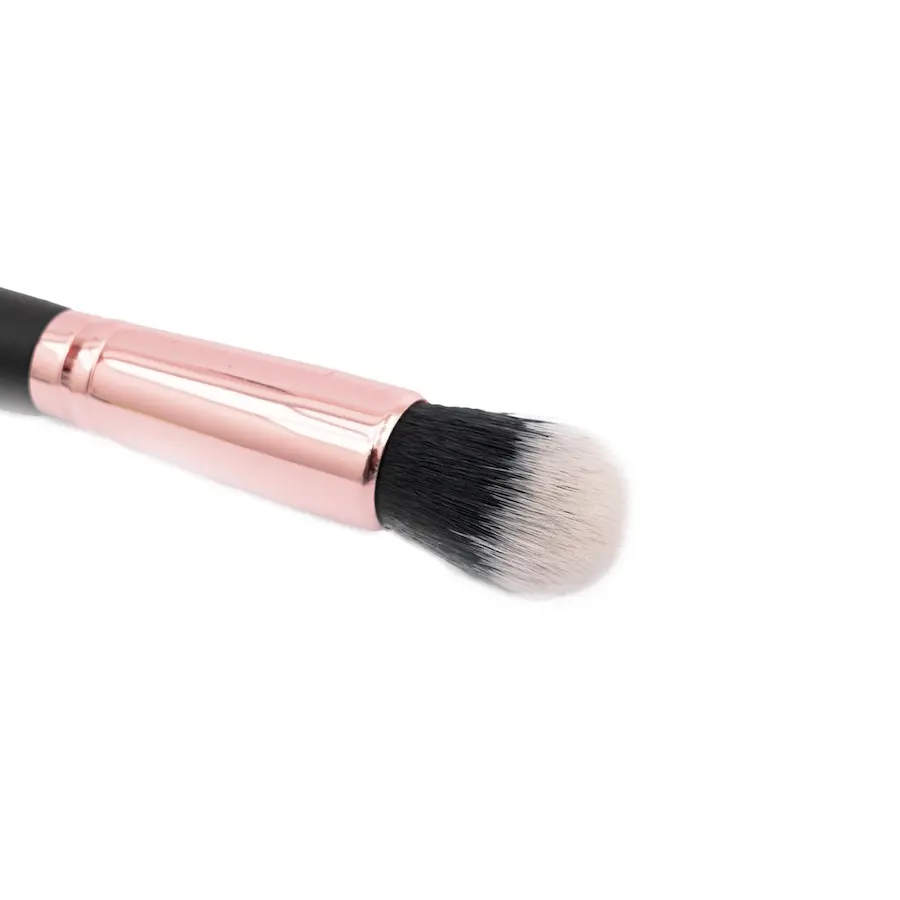 BROCHA-INDIVIDUAL-KABUKI-CORRECTOR-P111-2.webp
