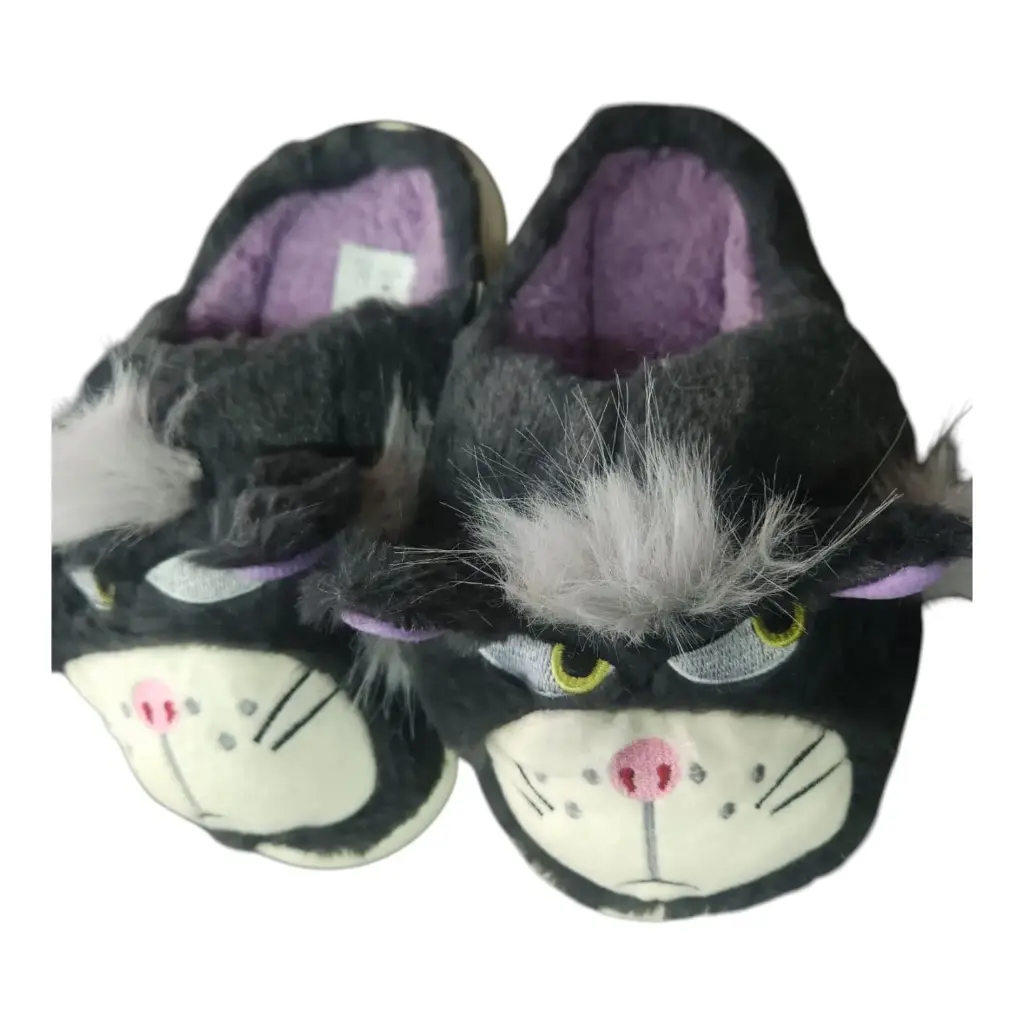 Babucha Gato Lucifer